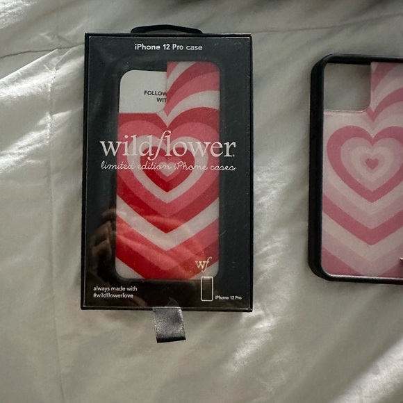 wildflower iphone 12/12 pro cases - Picture 5 of 7